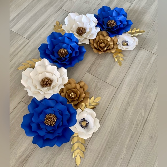Paper Flower Decor - Picture 2 of 2